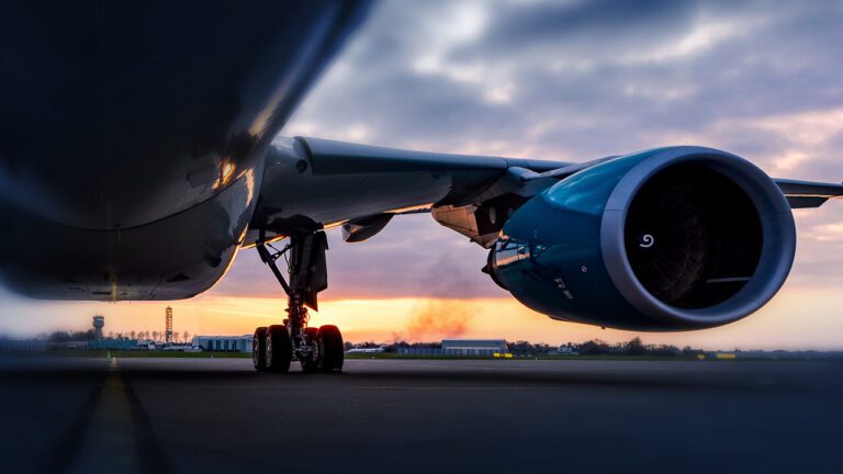 Decorative supporting content image